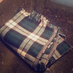 Green Scarf